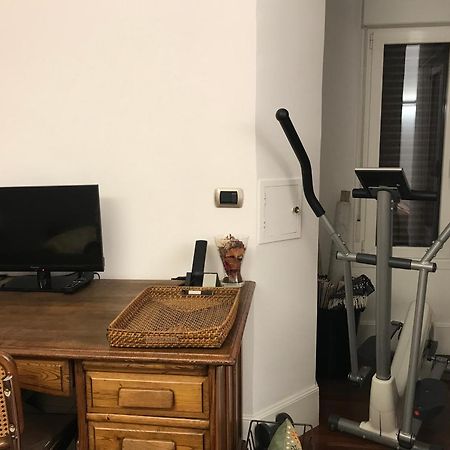 Habitacion Grande Y Confortable Con Bano Privado Junto A Guggenheim Bilbao Extérieur photo